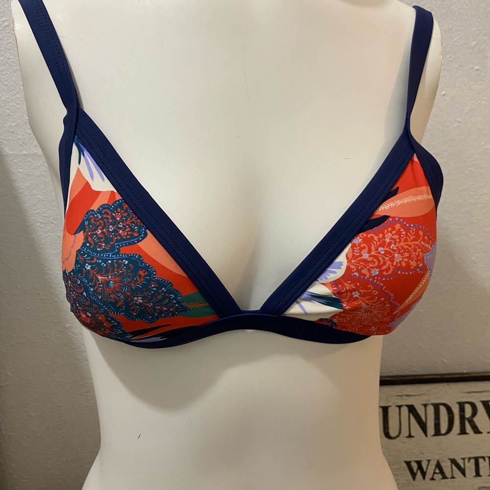Hapari Multicolor Floral Bikini Top Swimwear XS